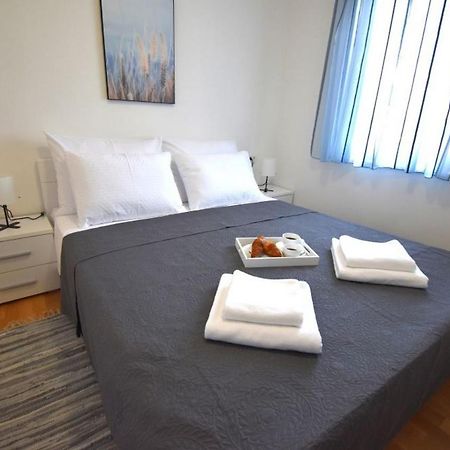 Apartment Johnny With Private Parking Ζαντάρ Εξωτερικό φωτογραφία
